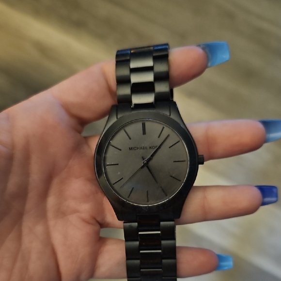Michael Kors Matte Black Watch - Picture 1 of 4
